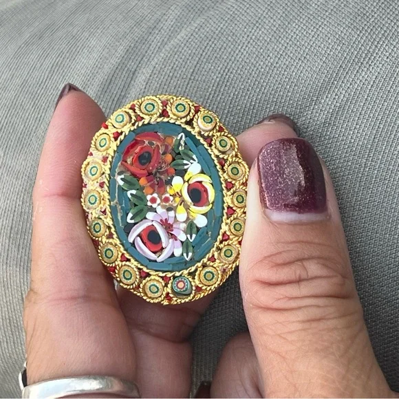 VINTAGE Micromosaic brooch - Picture 5 of 5